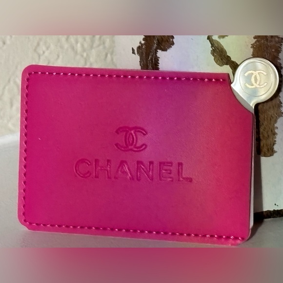 CHANEL Vibrant Pink Compact Mirror and Car Freshener NWOT - Picture 5 of 15